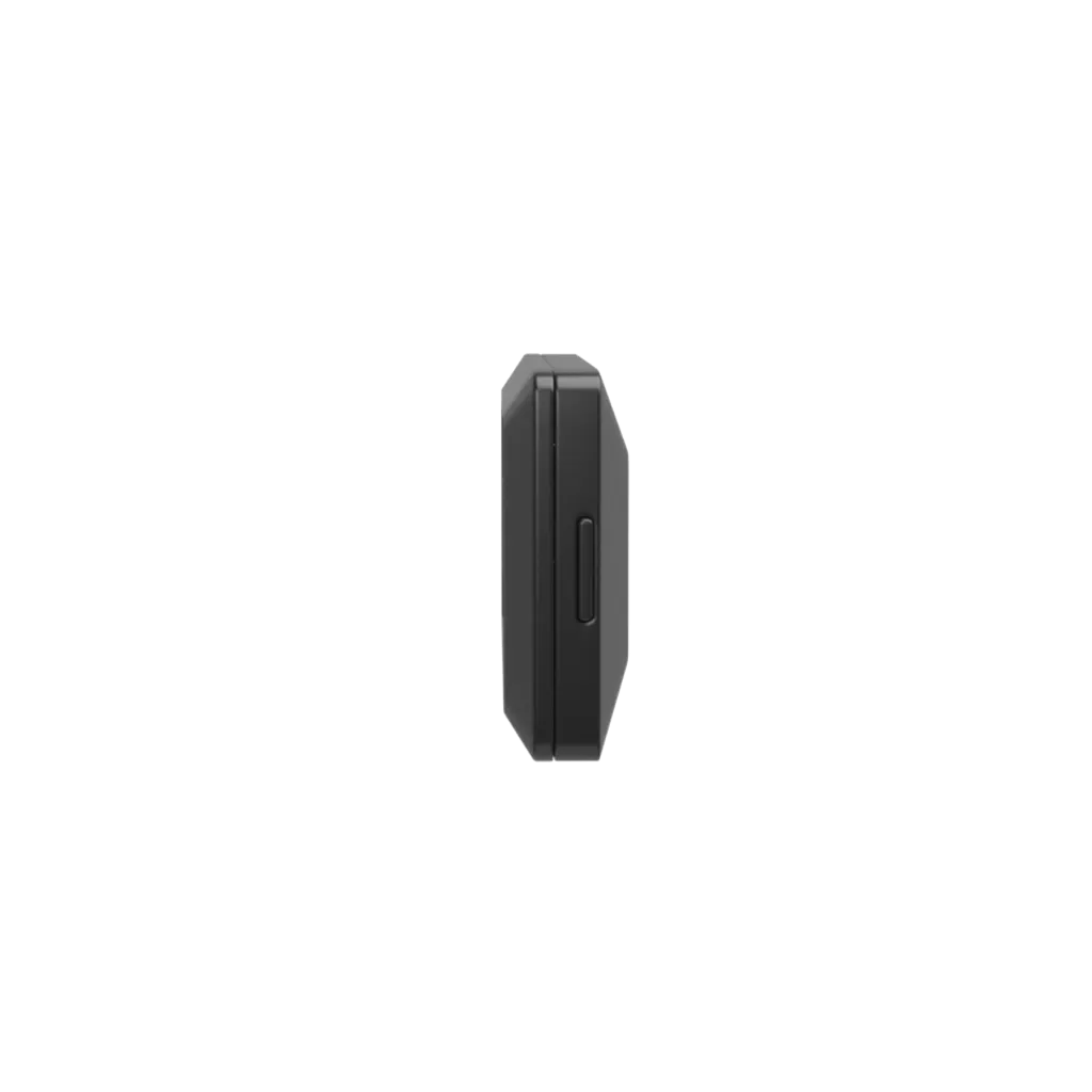 AMD12M-BLACK-03.webp